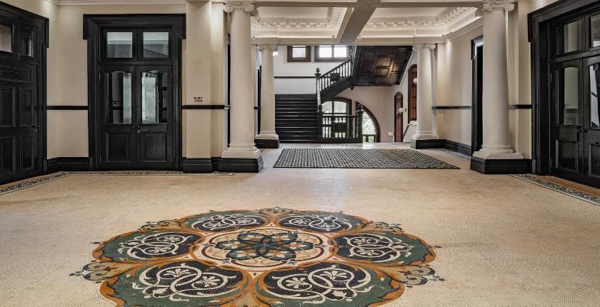 Internal Stone Carpet